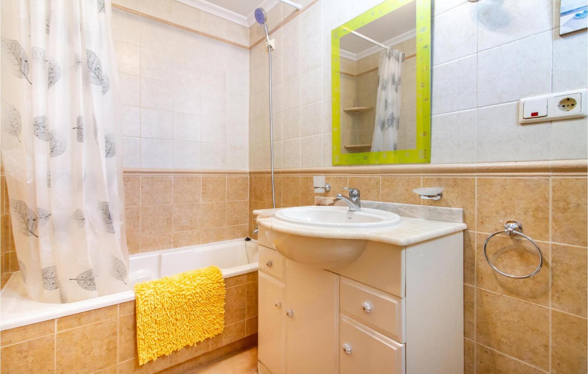 Lovely Home With Swimming Pool Санта Пола Екстериор снимка