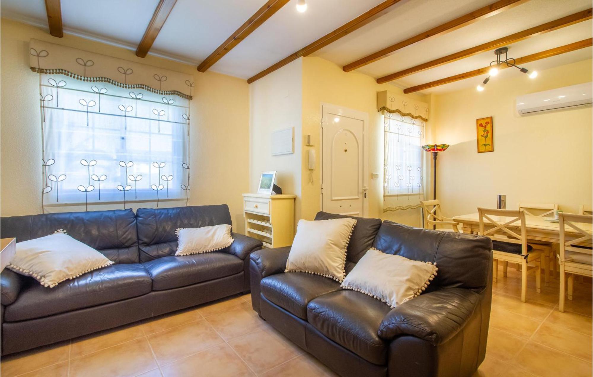 Lovely Home With Swimming Pool Санта Пола Екстериор снимка